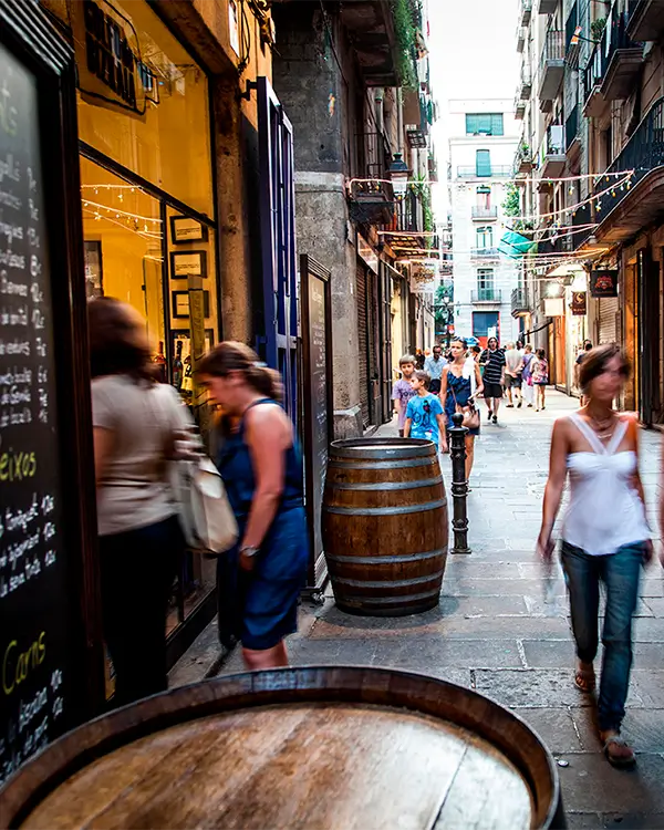 Urbe Living Barcelona | Triangle Born | Ubicación Restauración